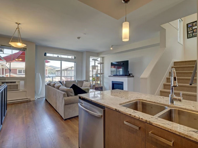 5968 Beachgate Lane, Sechelt, BC, V7Z 0S2 - 5
