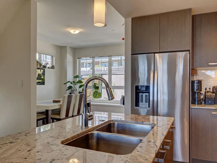 5968 Beachgate Lane, Sechelt, BC, V7Z 0S2 - 10