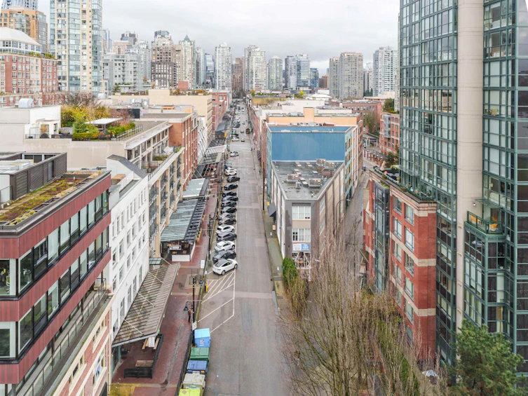 1306-388 Drake Street, Vancouver, BC, V6B 6A8 - 4