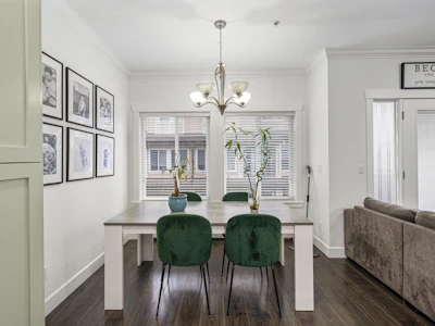 4-27234 30 Avenue - 2