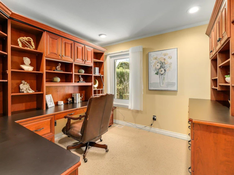 13315 25 Avenue, Surrey, BC, V4P 1Y6 - 12