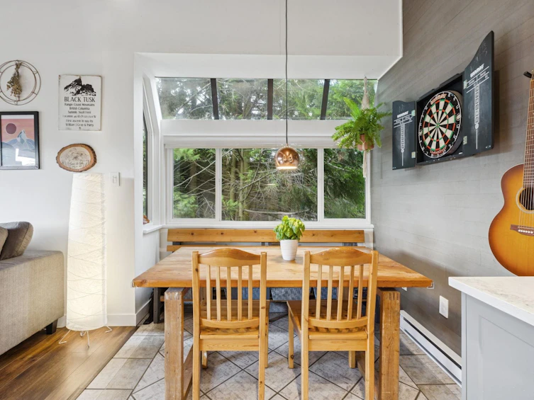 302-146 E 18th Street, North Vancouver, BC, V7L 2X5 - 6