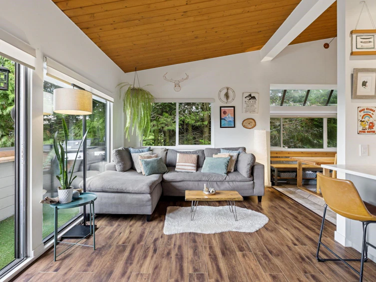 302-146 E 18th Street, North Vancouver, BC, V7L 2X5 - 4