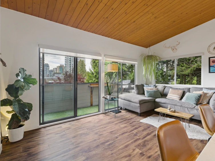 302-146 E 18th Street, North Vancouver, BC, V7L 2X5 - 3