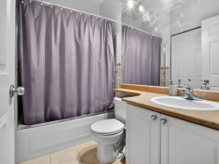416-83 Star Crescent, New Westminster, BC, V3M 6X8 - 5