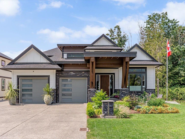 10047 Magnolia Place, Chilliwack, BC, V0X 1X1
