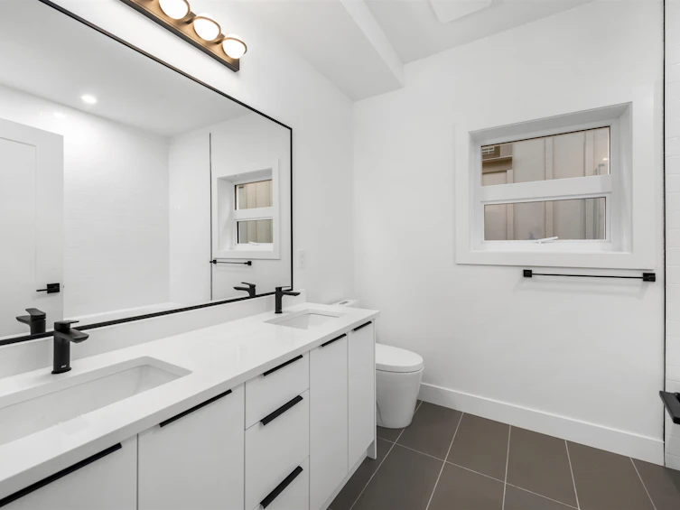 2-1160 Rossland Street, Vancouver, BC, V5K 4A1 - 19