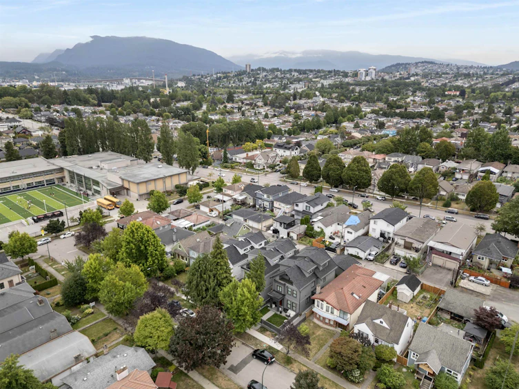 2-1160 Rossland Street, Vancouver, BC, V5K 4A1 - 39