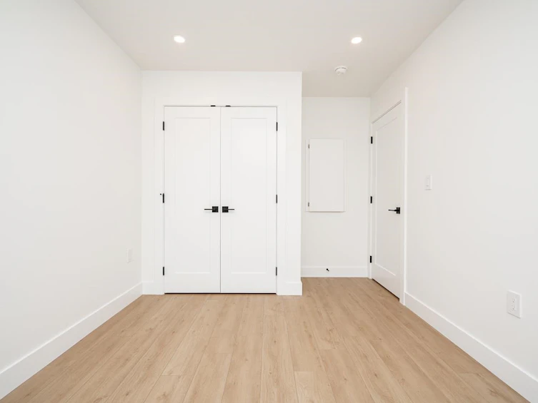 2-128 N Grosvenor Avenue, Burnaby, BC, V5B 1J2 - 24