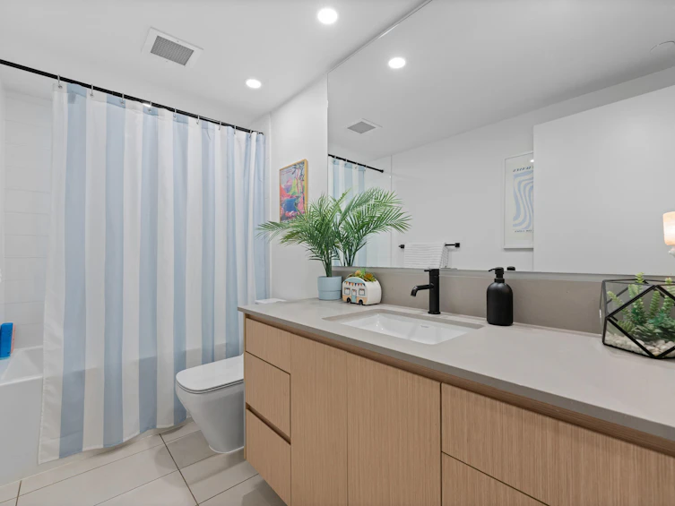 5-528 E 2nd Street, North Vancouver, BC, V7L 0G8 - 26