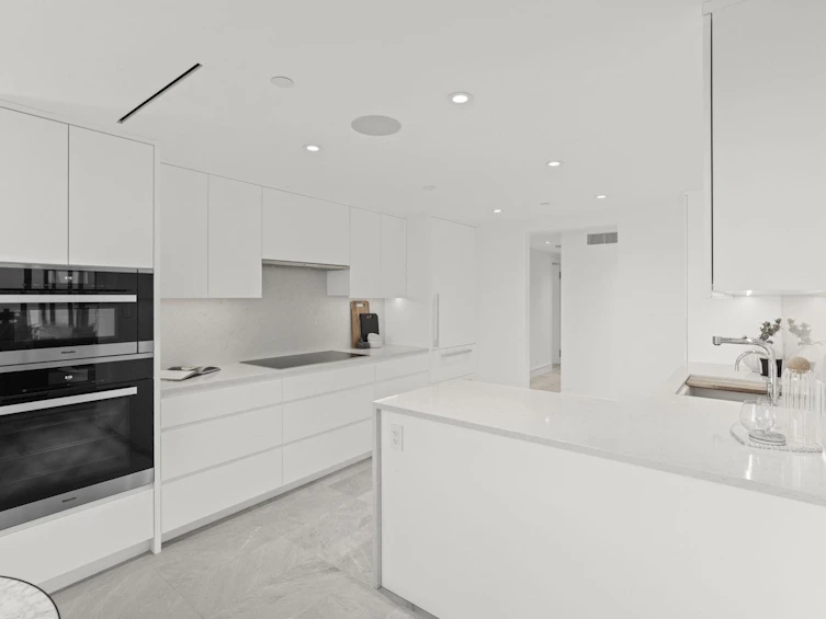 12-2250 Bellevue Avenue, West Vancouver, BC, V7V 1C6 - 12