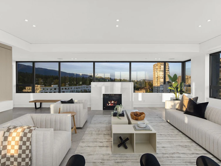 12-2250 Bellevue Avenue, West Vancouver, BC, V7V 1C6 - 2