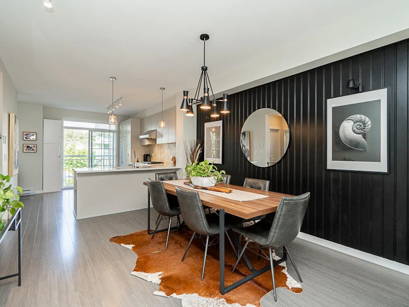 121 - 5551 Admiral Way, Delta BC