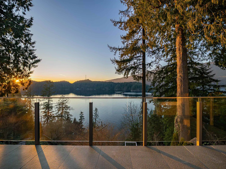 3431 Senkler Road, Port Moody, BC, V3H 4S3 - 3