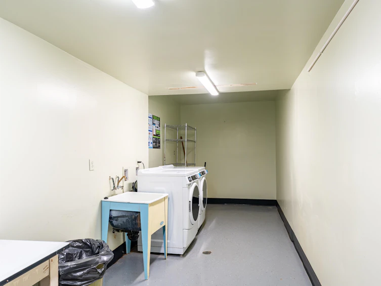 308-555 W 28th Street, North Vancouver, BC, V7N 2J7 - 25