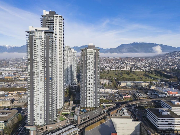 1004-4168 Lougheed Highway, Burnaby, BC, V5C 0N9