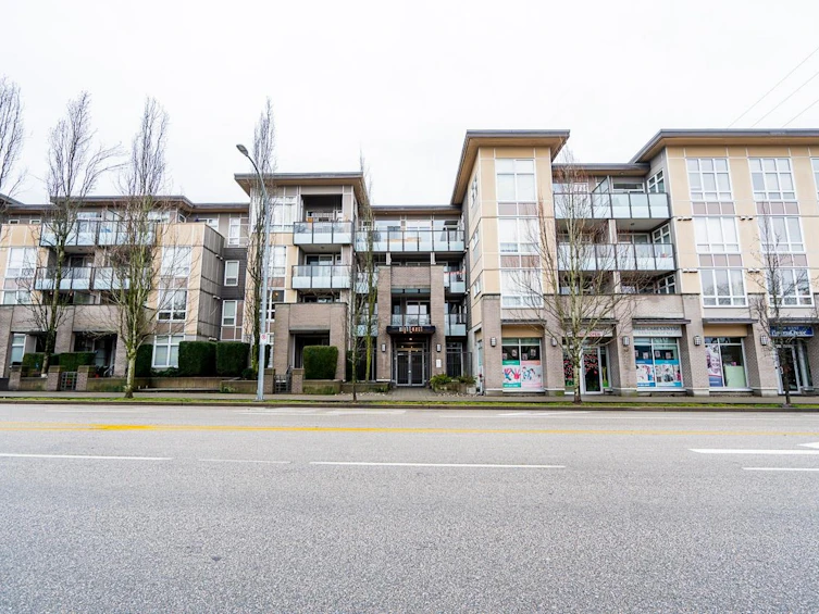 419-55 Eighth Avenue, New Westminster, BC, V3L 0E8