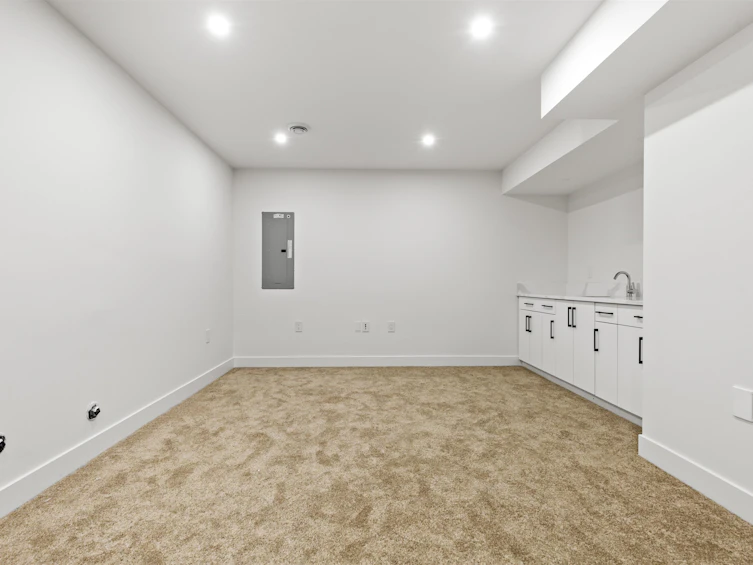 17144 1 Avenue, Surrey, BC, V3Z 9R2 - 29