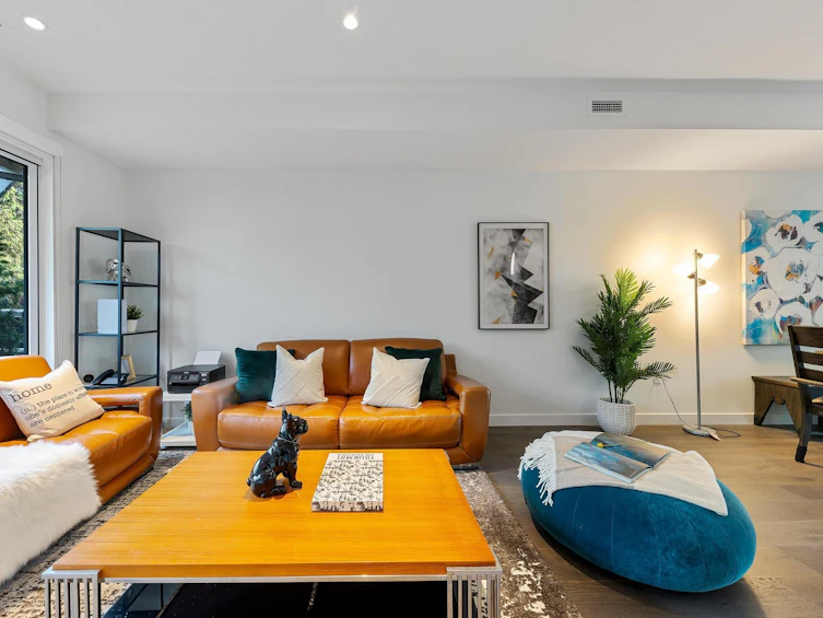4-1960 Glenaire Drive, North Vancouver, BC, V7P 1Y1 - 4