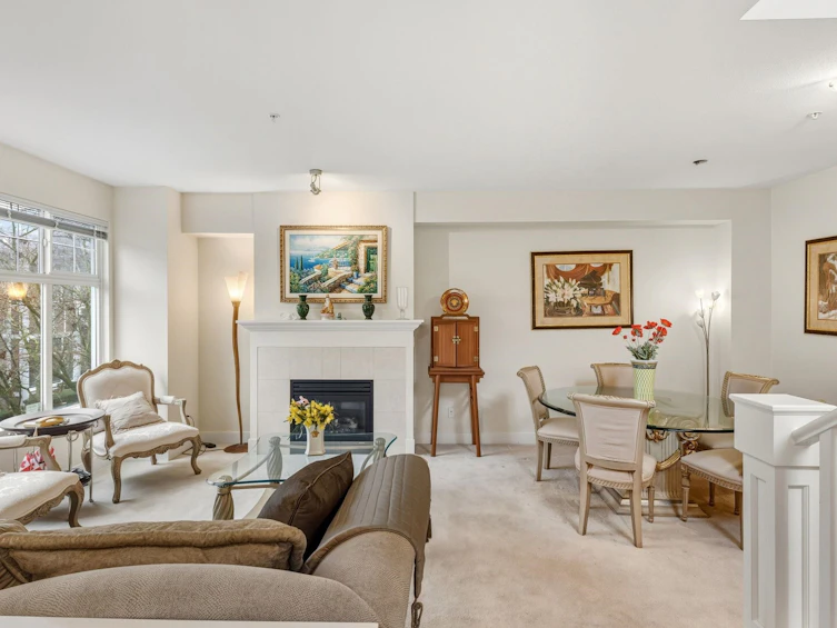 979 Westbury Walk, Vancouver, BC, V6P 6Z5 - 2