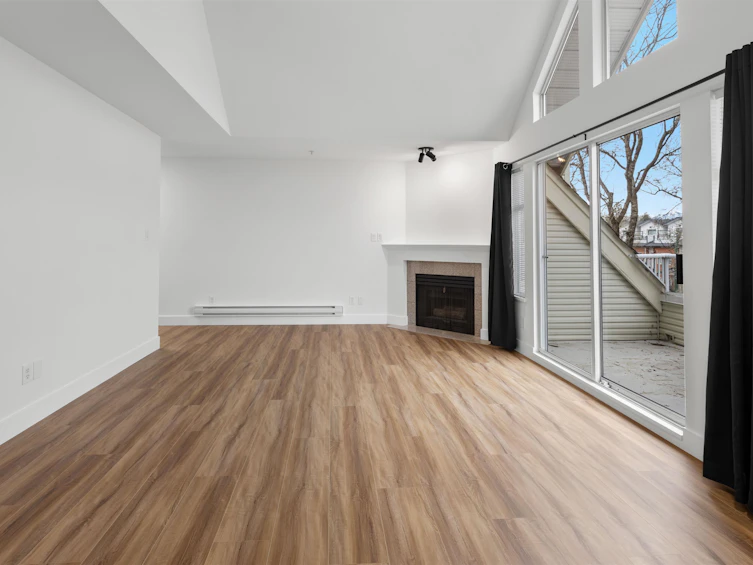 404-3638 Rae Avenue, Vancouver, BC, V5R 2P5 - 8