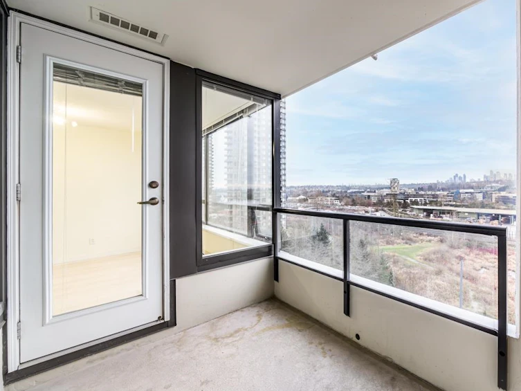 1105-4178 Dawson Street, Burnaby, BC, V5C 0A1 - 4