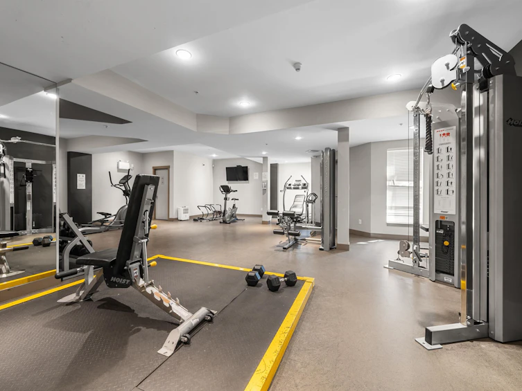 513-13728 108 Avenue, Surrey, BC, V3T 0G2 - 11