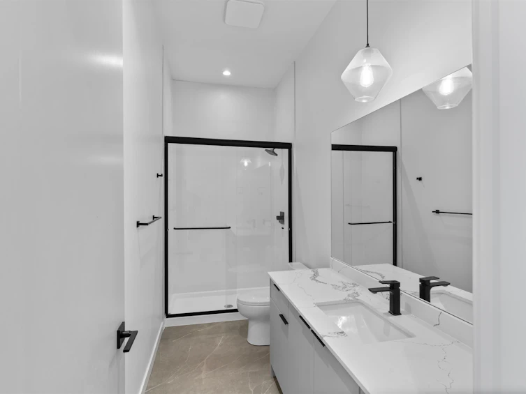 41717 Government Road, Squamish, BC, V0N 1H0 - 31