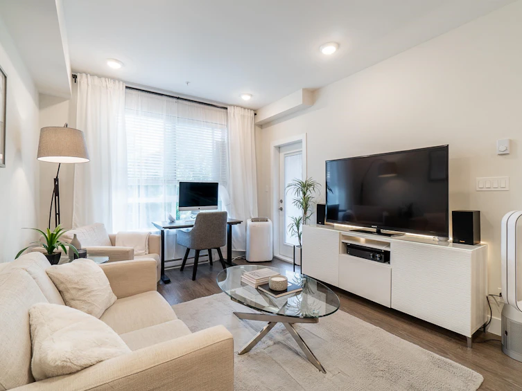 317-15351 101 Avenue, Surrey, BC, V3R 0G2 - 8