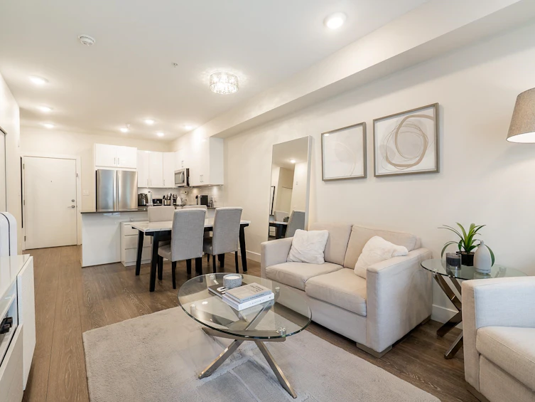 317-15351 101 Avenue, Surrey, BC, V3R 0G2 - 9