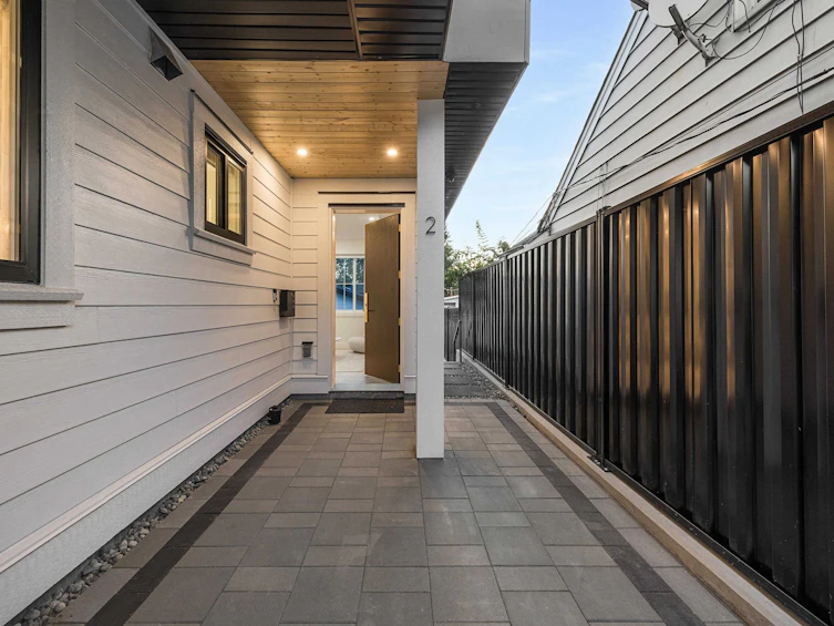 2-4855 Dumfries Street, Vancouver, BC, V5N 3T8 - 3