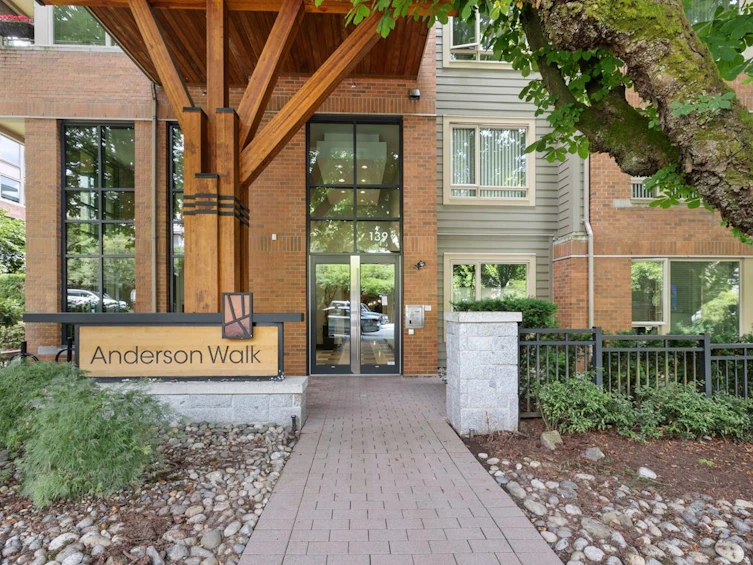 304-139 W 22nd Street, North Vancouver, BC, V7M 0B5 - 3