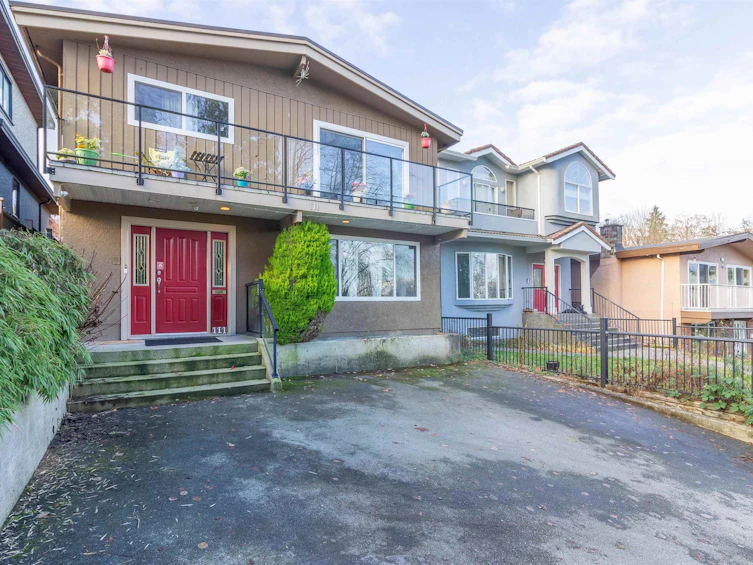 111 N Fell Avenue, Burnaby, BC, V5B 1L3 - 39