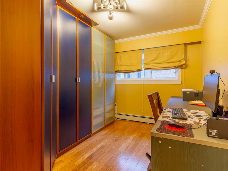 111 N Fell Avenue, Burnaby, BC, V5B 1L3 - 18