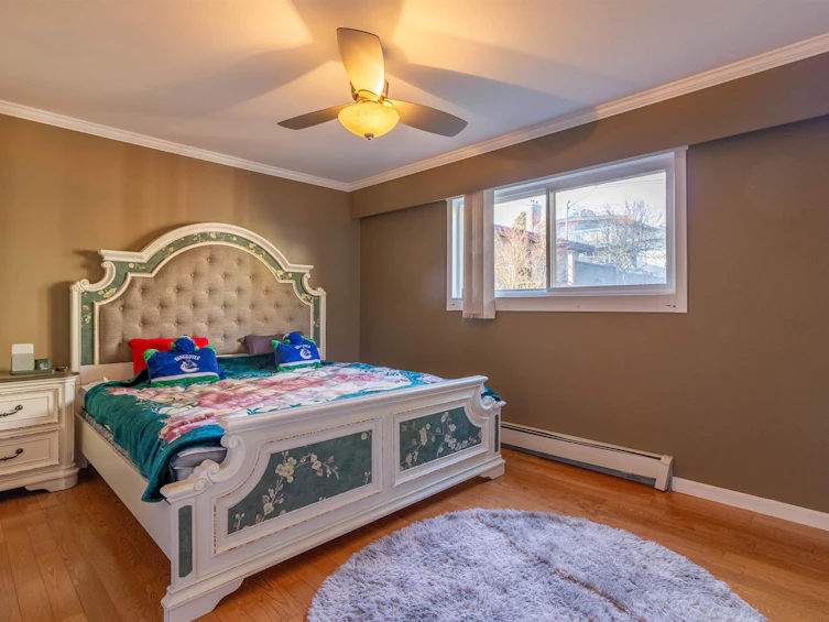 111 N Fell Avenue, Burnaby, BC, V5B 1L3 - 13