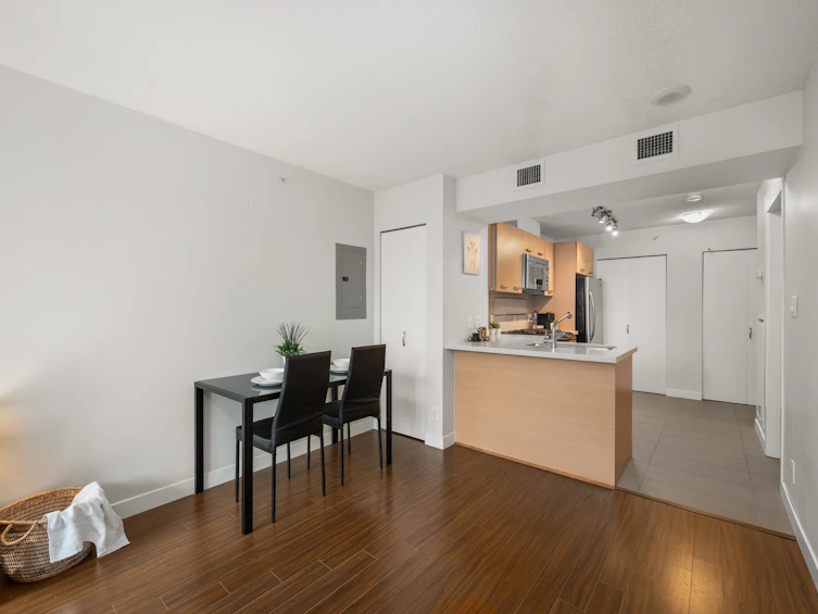 612-8033 Saba Road, Richmond, BC, V6Y 4M8 - 7