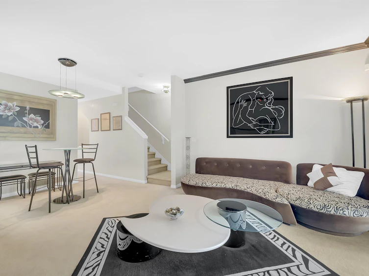10-6388 Alder Street, Richmond, BC, V6Y 4G4 - 4