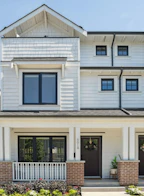 5018 Nanaimo Street
