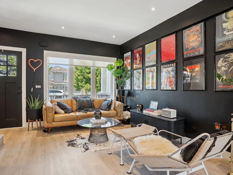 5018 Nanaimo Street, Vancouver, BC, V5P 4J1 - 2