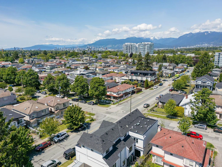 5018 Nanaimo Street, Vancouver, BC, V5P 4J1 - 28