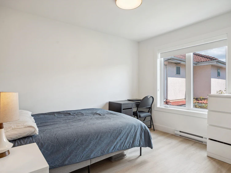 5018 Nanaimo Street, Vancouver, BC, V5P 4J1 - 21