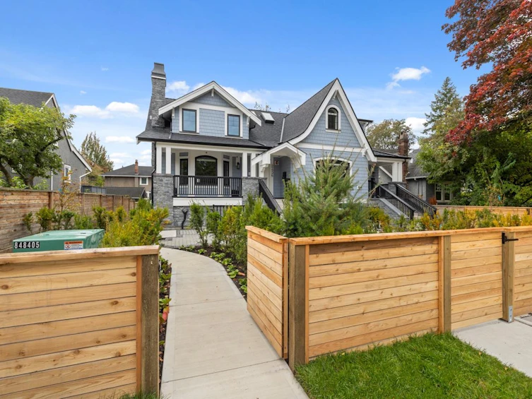 2432 W 49th Avenue, Vancouver, BC, V6M 2V3 - 20