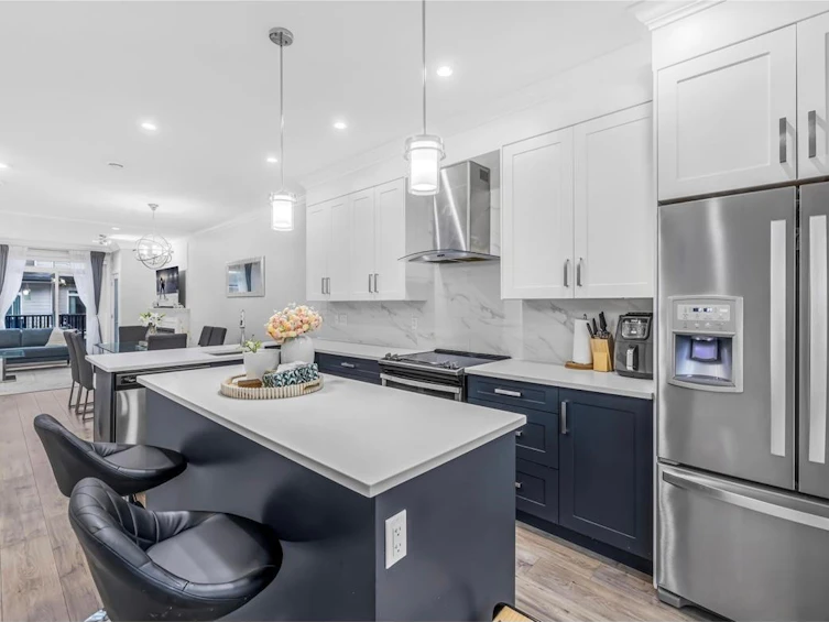 10-13898 64 Avenue, Surrey, BC, V3W 1L6