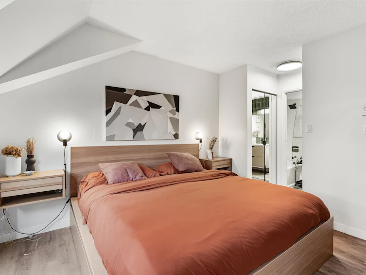 3146 Mountain Highway, North Vancouver, BC, V7K 2H5 - 27
