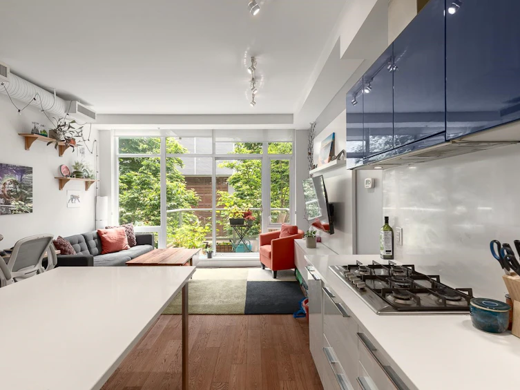 227-108 E 1st Avenue, Vancouver, BC, V5T 0E3 - 6