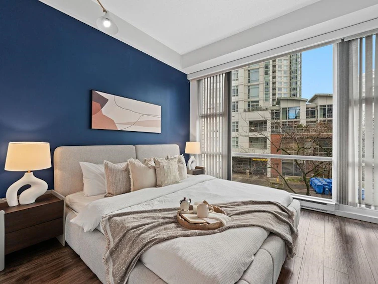 123 Aquarius Mews, Vancouver, BC, V6Z 2Z1 - 25