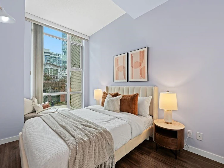 123 Aquarius Mews, Vancouver, BC, V6Z 2Z1 - 32