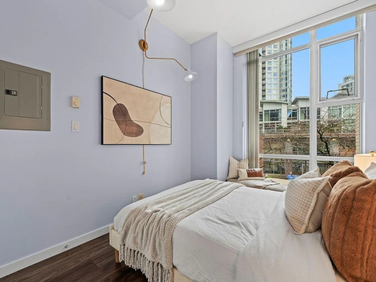 123 Aquarius Mews, Vancouver, BC, V6Z 2Z1 - 33