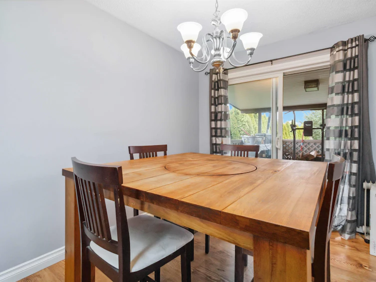 8702 Broadway Street, Chilliwack, BC, V2P 5V6 - 10
