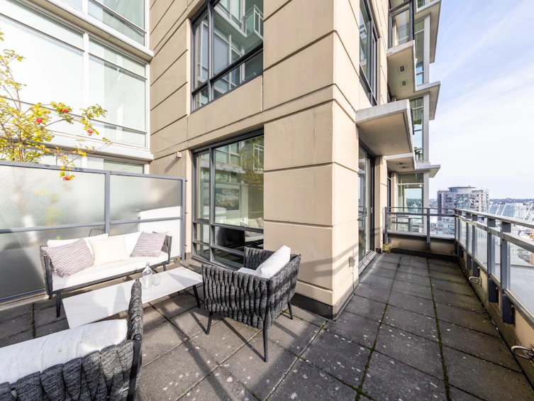 2601-788 Richards Street, Vancouver, BC, V6B 0C7